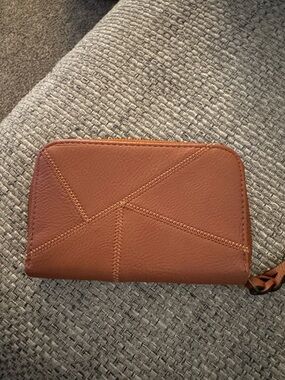 NWOT Leather Zip Wallet - Brown Universal Thread